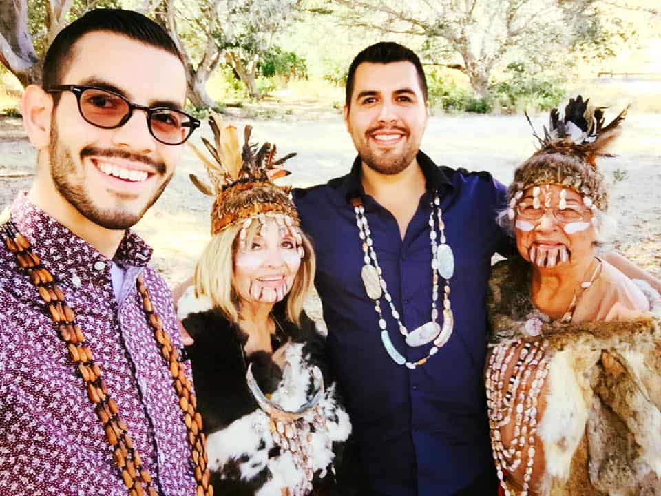 11218201_848359469986_5986289339044622162_n